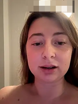 curvyflawless' Webcam Show