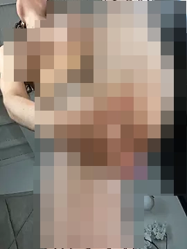 SweetieSinXXX's Webcam Show