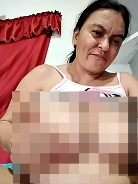 Horny-Mommy-Dirty's Webcam Show