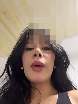 clarachanelricek's Webcam Show