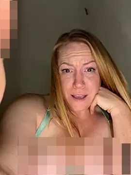 ChiliRoja's Webcam Show