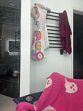 SEXXIBLONDIEE's Webcam Show