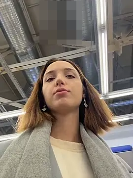 DollyTall's Webcam Show