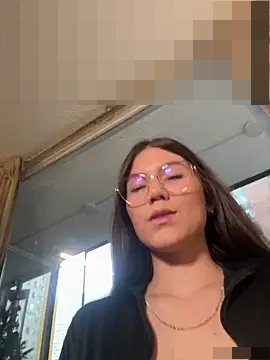 AmelieLaurent_'s Webcam Show