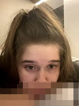 HornyGirlH's Webcam Show