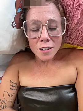 goodgirlbabydoll's Webcam Show