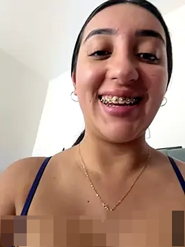 Hannahoff's Webcam Show