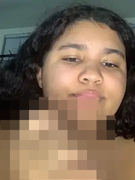 KittyLoroi's Webcam Show