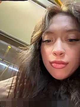 SnappyHappy's Webcam Show