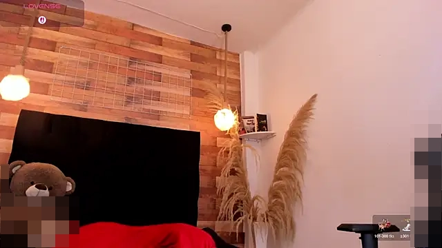 Emily_brown04's Webcam Show