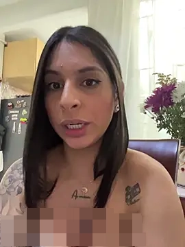 charlotte_stevenss_'s Webcam Show