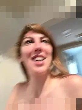 CelestialRuby's Webcam Show