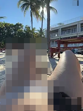 sweetsirenn's Webcam Show