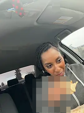 Your_Paris' Webcam Show