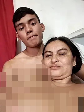 Horny-Mommy-Dirty's Webcam Show