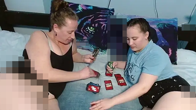 ShyAndHappyCdns' Webcam Show