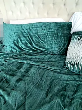 LoveLillyy's Webcam Show