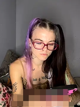 ittybittymeryssa's Webcam Show