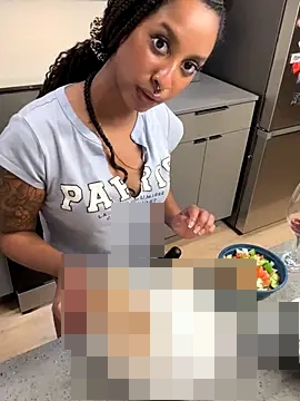 Your_Paris' Webcam Show