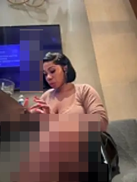 Belle___'s Webcam Show