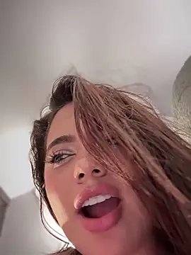 Aryrosee's Webcam Show