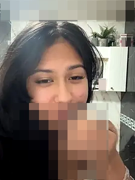 lynn9000's Webcam Show