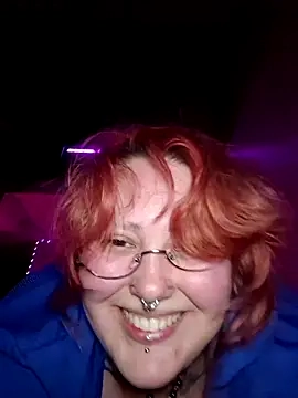 Cutegothcrybabyx's Webcam Show