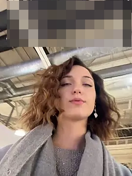 DollyTall's Webcam Show