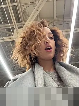 DollyTall's Webcam Show