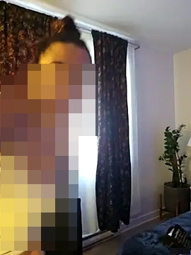 Ellie-L-Elizabeth's Webcam Show