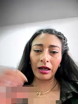 _Bella-Office1's Webcam Show