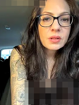 BeautifulMesss' Webcam Show