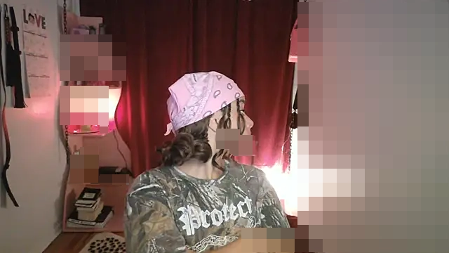 PrettyLittleProblem's Webcam Show