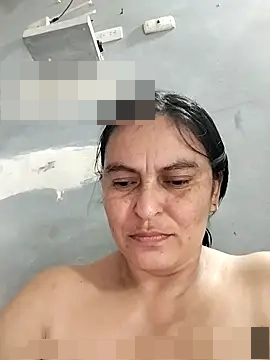 Horny-Mommy-Dirty's Webcam Show