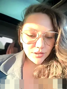 RinaBOOBS90j's Webcam Show