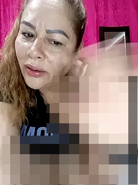 SluttyMilf79's Webcam Show