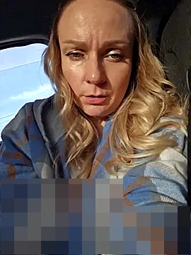 Bondgirl_013's Webcam Show