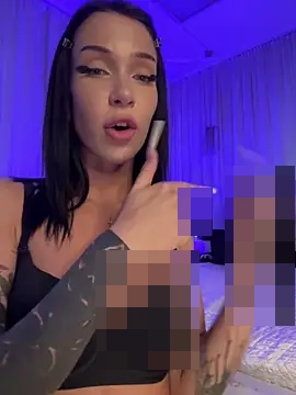 XEye_CandyX's Webcam Show