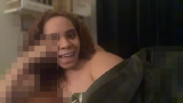 Sanaawest's Webcam Show