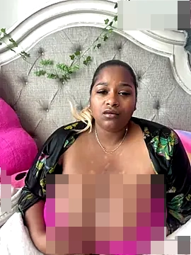 BigFineSelena's Webcam Show