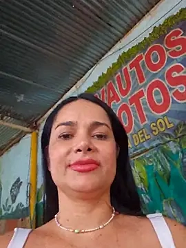 CataleyaRusso's Webcam Show