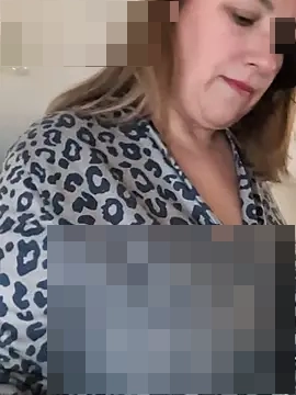 Canadian_BBW's Webcam Show