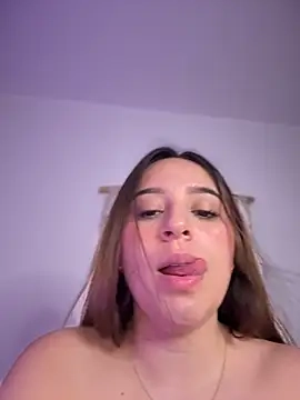 Naughty_arabs' Webcam Show