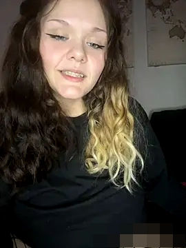 Starryluvvy23's Webcam Show