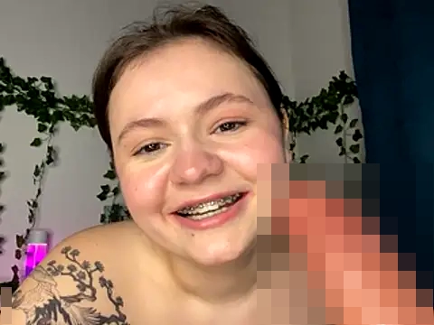 MoonIvy_'s Webcam Show