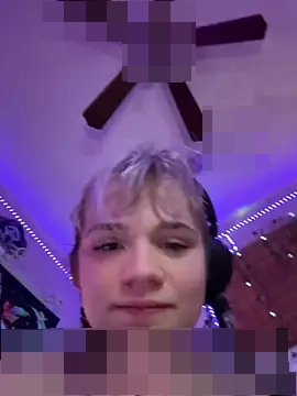 Cutiepiespanks' Webcam Show