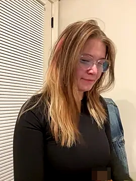 Riley_ray69's Webcam Show