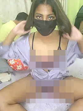 Trending_Couple's Webcam Show