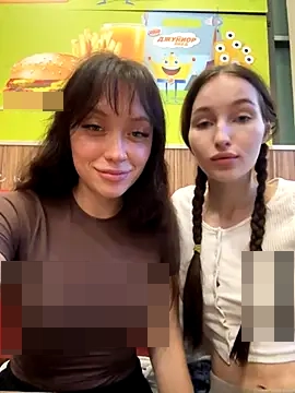 SnappyHappy's Webcam Show