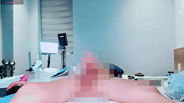 Friends_sex69's Webcam Show